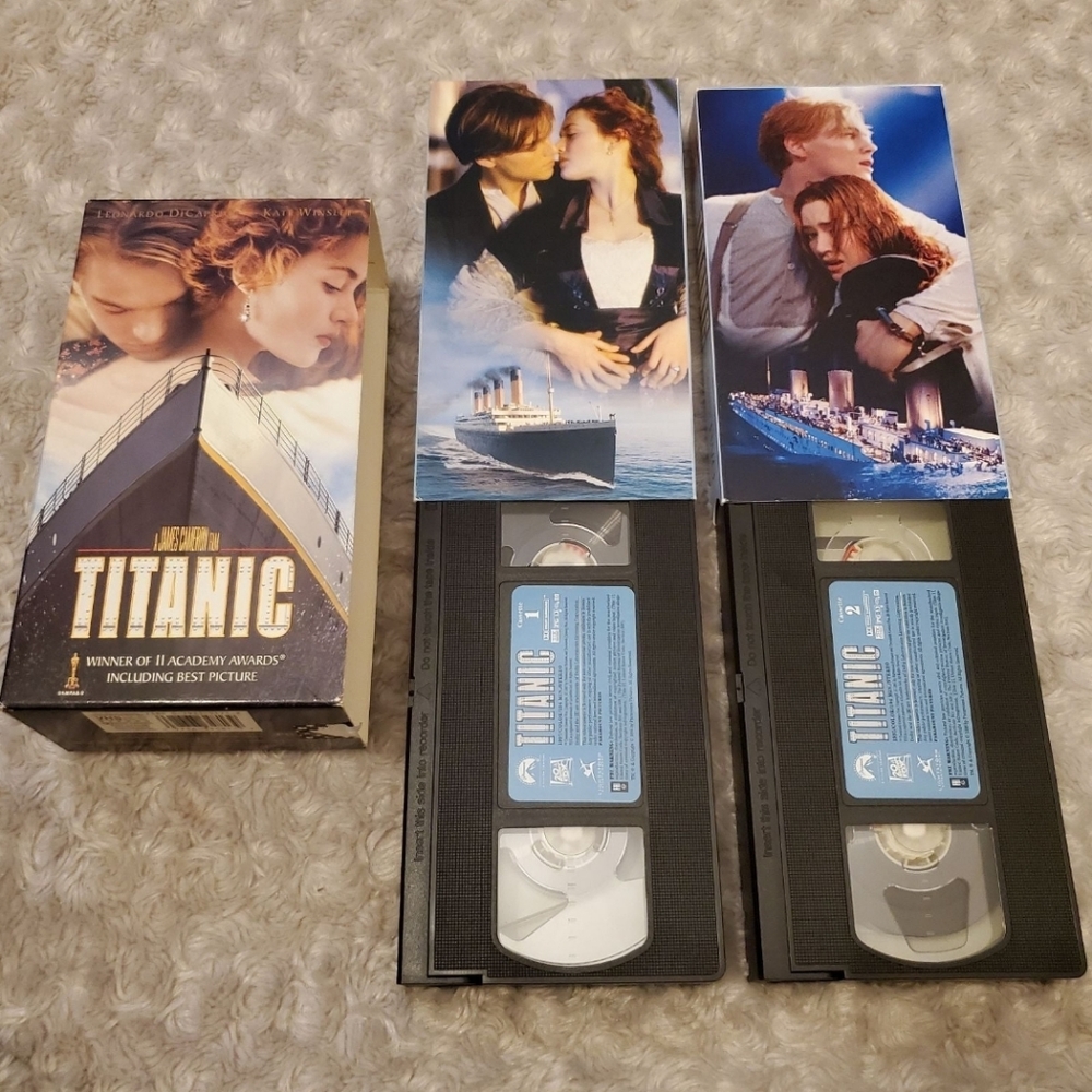 Titanic VHS Box Set Video Cassette Tapes Leonardo DiCaprio Vintage Paramount